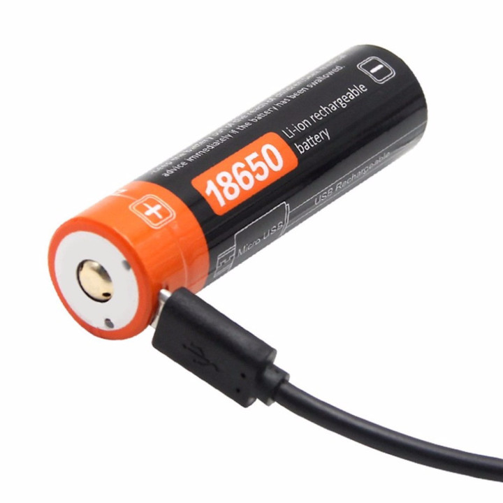 18650 z USB